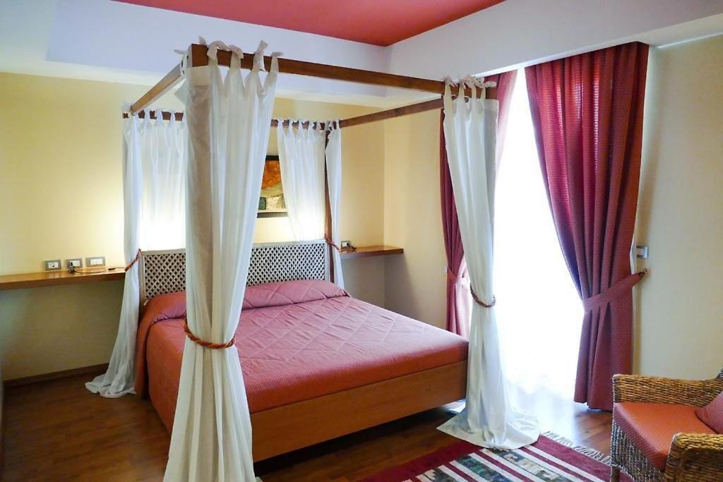 Stella Charming & Luxury Rooms Конверсано Екстериор снимка